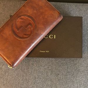 Gucci Wallet - very worn